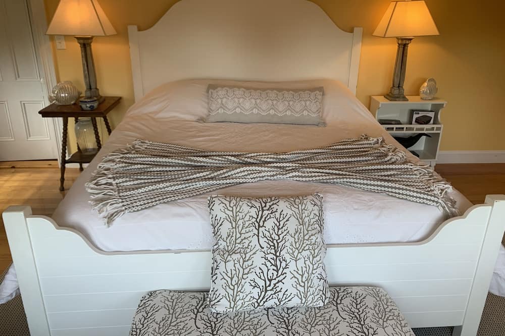 Photo of Bedroom in Cape Porpoise