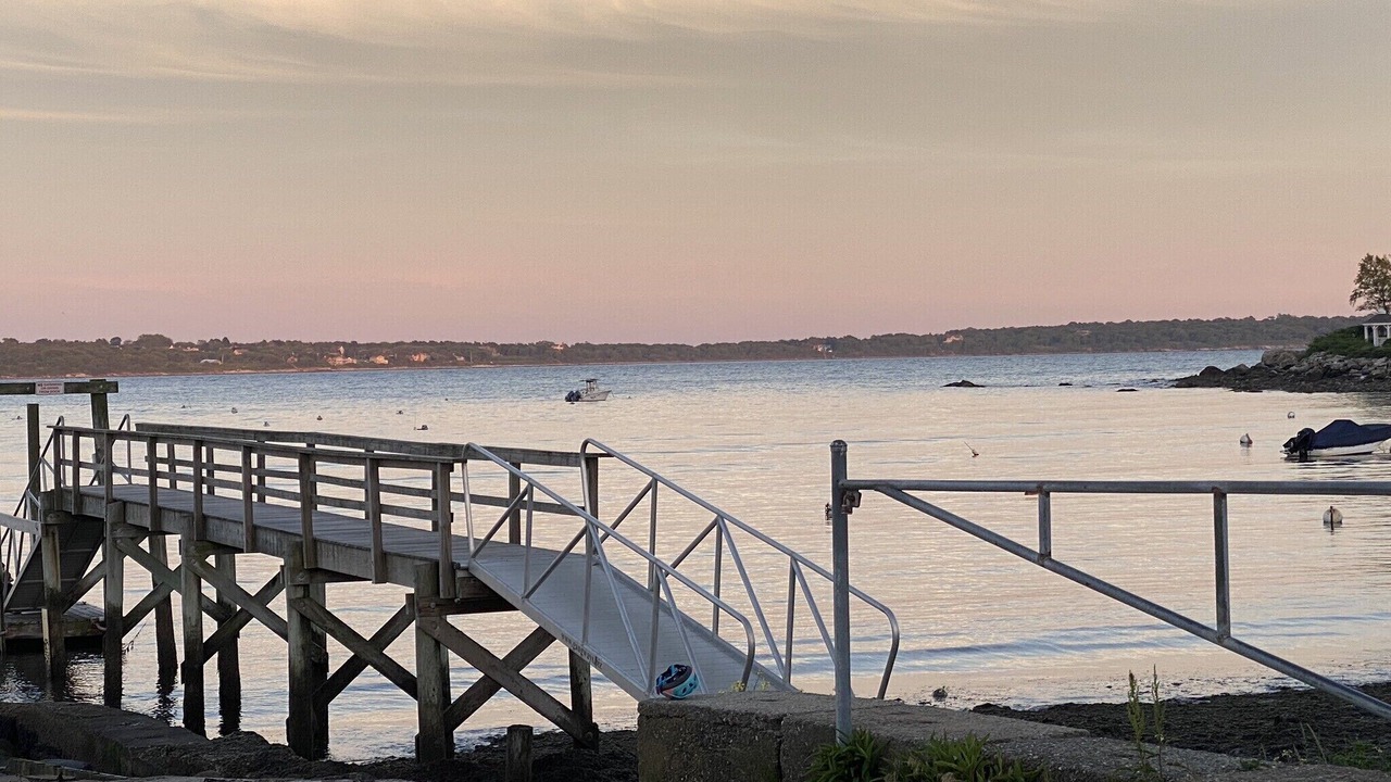 Photo of Others in Bonnet Shores