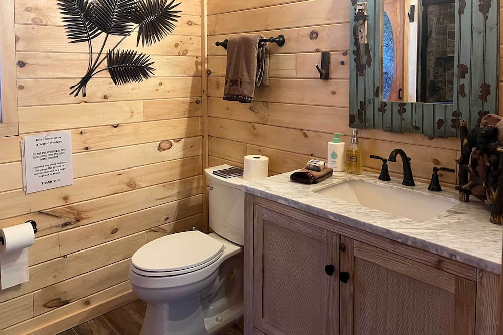 Photo of Bathroom in Dial