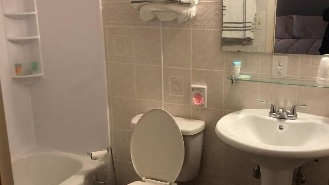 Photo of Bathroom in Black Creek