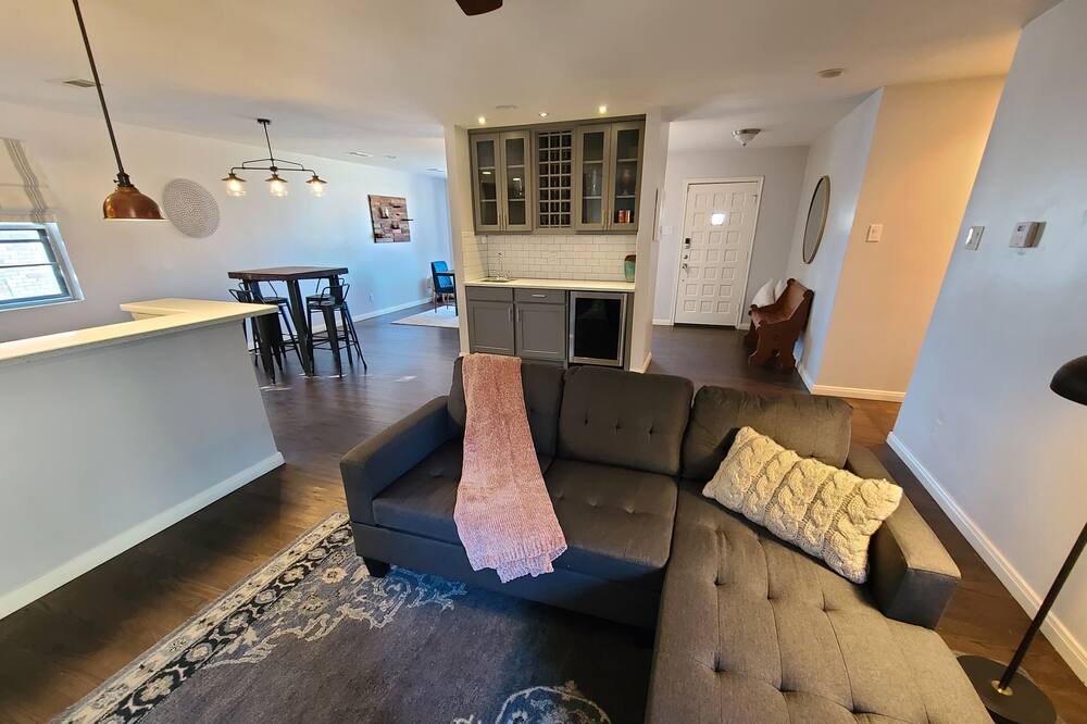 Photo of Livingroom in White Rock Hills