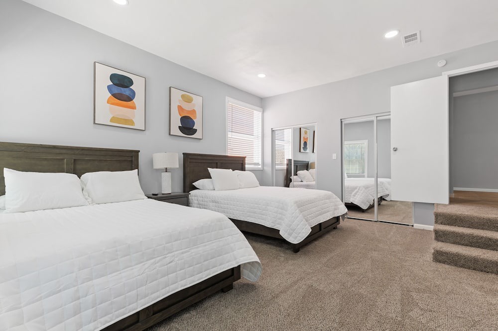 Photo of Bedroom in White Rock Hills