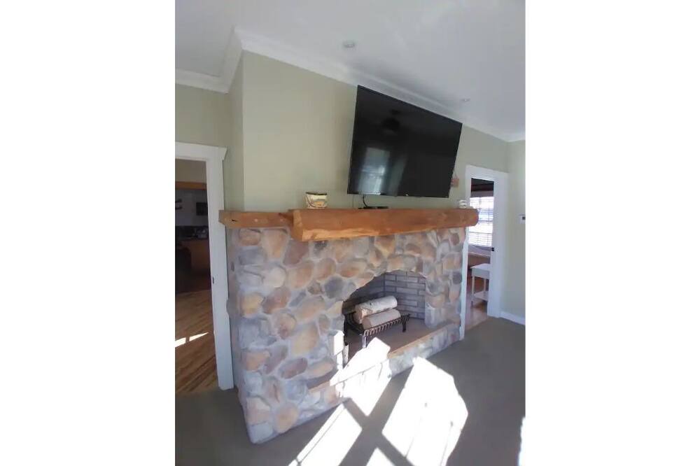Photo of Livingroom in Fryburg