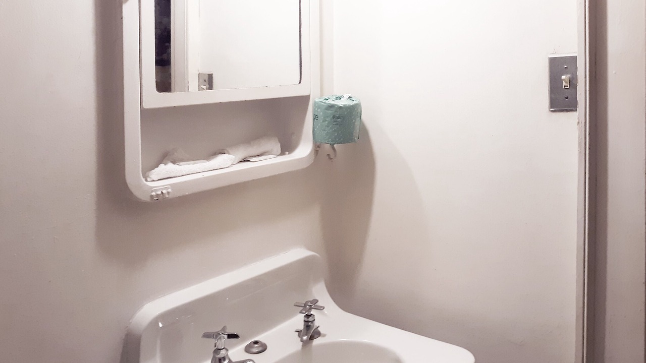 Photo of Bathroom in Derrick City