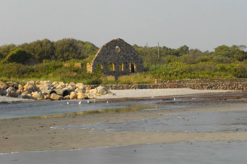 Photo of Others in Narragansett