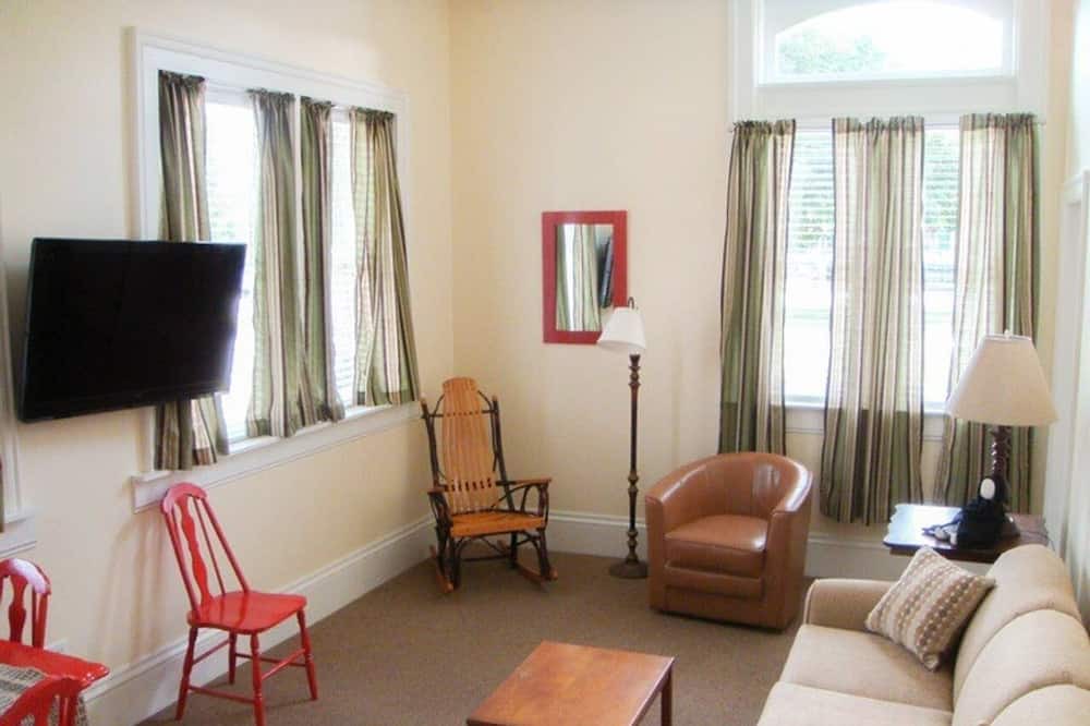 Photo of Livingroom in Randolph