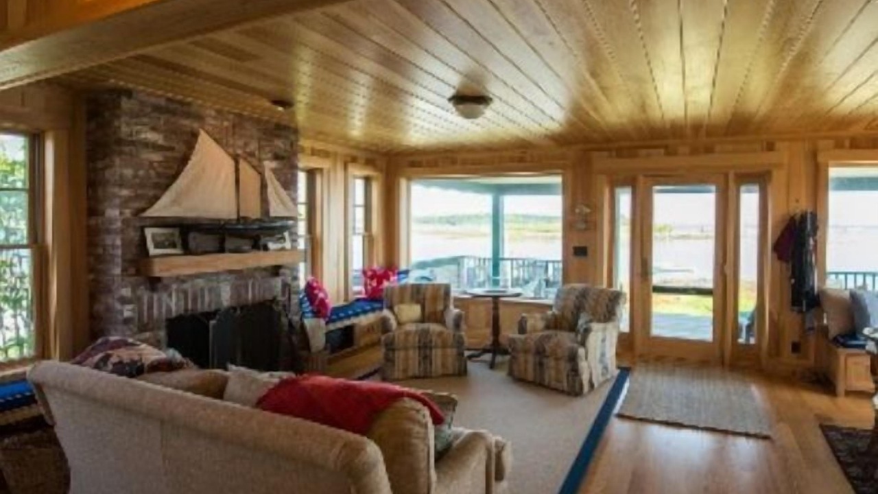 Photo of Livingroom in Cape Porpoise