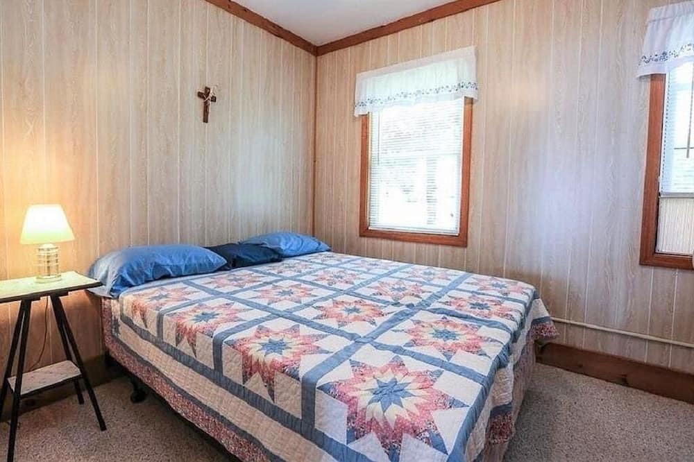Photo of Bedroom in Kent