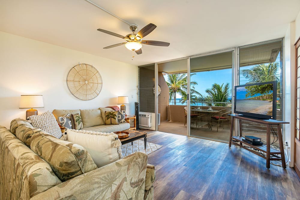 Photo of Livingroom in Maalaea