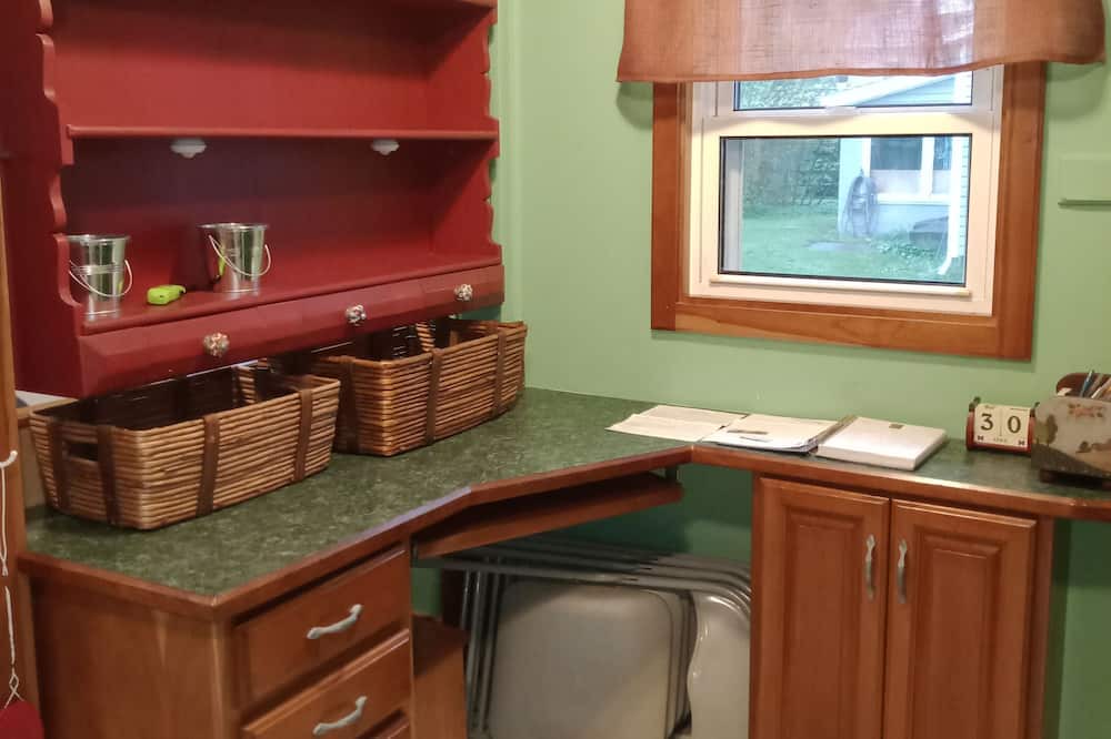 Photo of Kitchen in Lily Dale