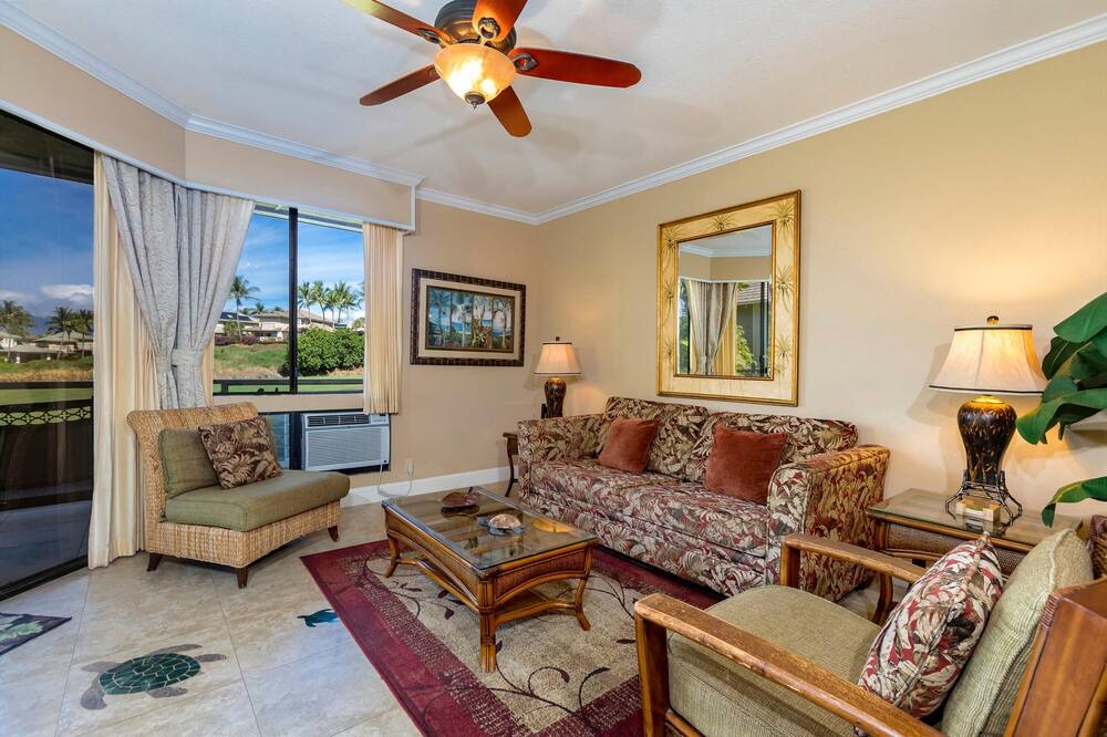 Photo of Livingroom in Wailea