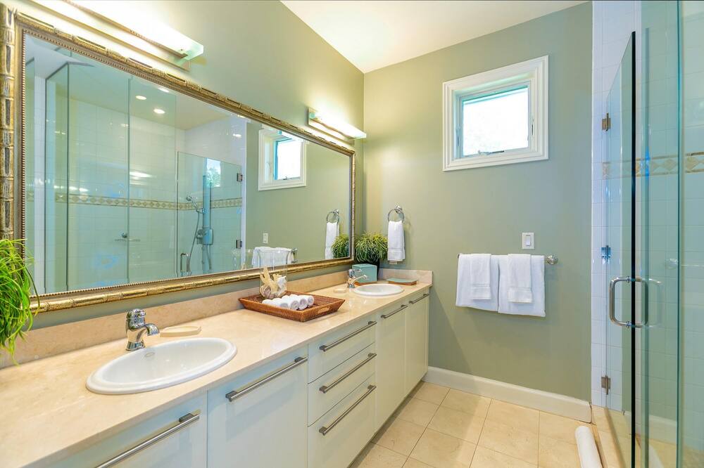 Photo of Bathroom in Wailea