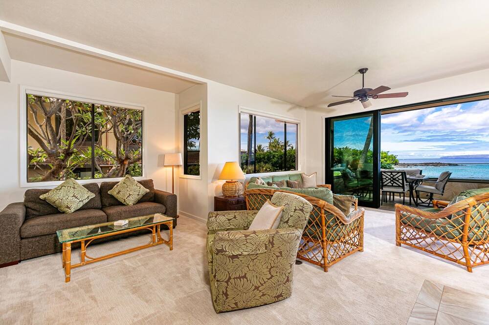 Photo of Livingroom in Wailea