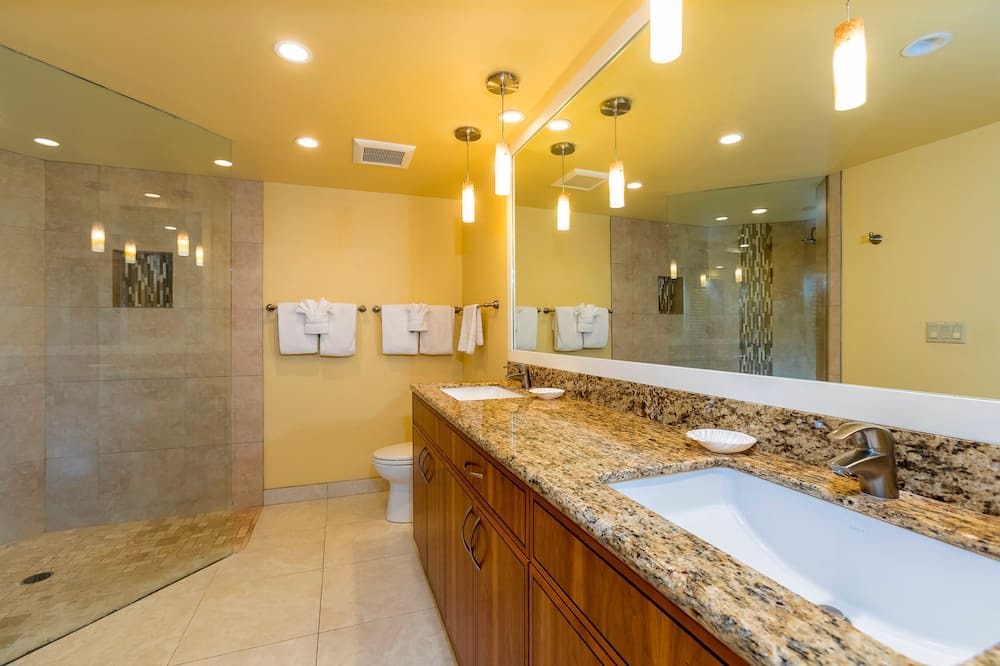 Photo of Bathroom in Wailea
