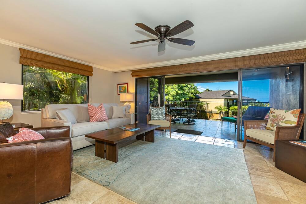 Photo of Livingroom in Wailea
