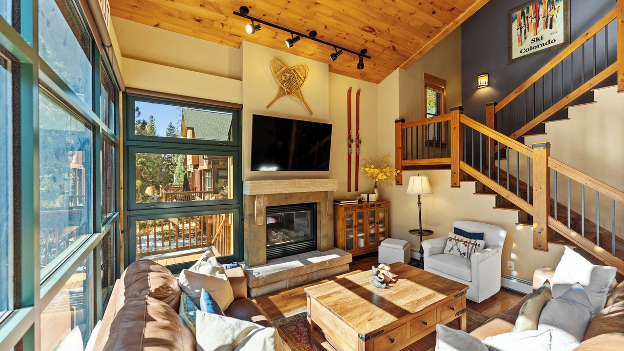 Photo of Livingroom in Keystone