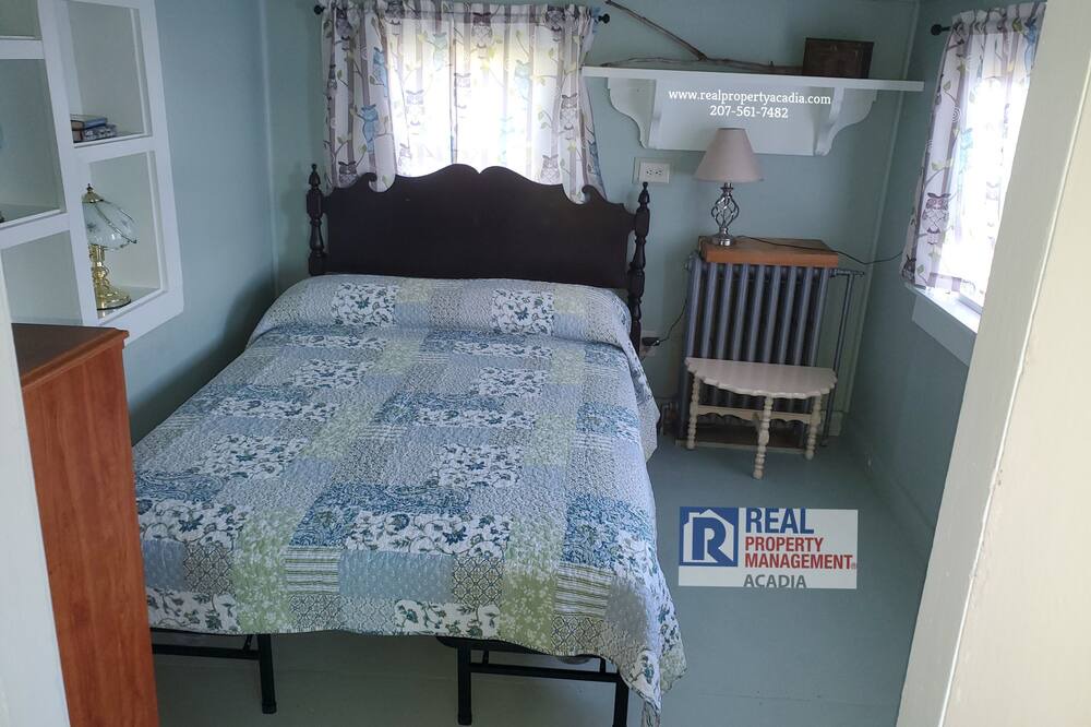 Photo of Bedroom in Ellsworth