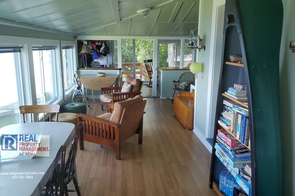 Photo of Livingroom in Ellsworth