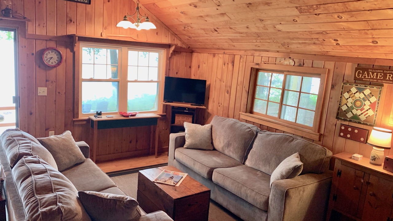 Photo of Livingroom in Ellsworth