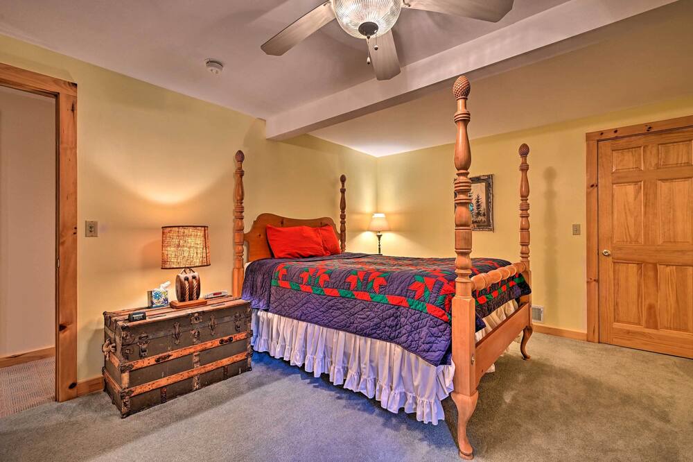 Photo of Bedroom in Schroon Lake