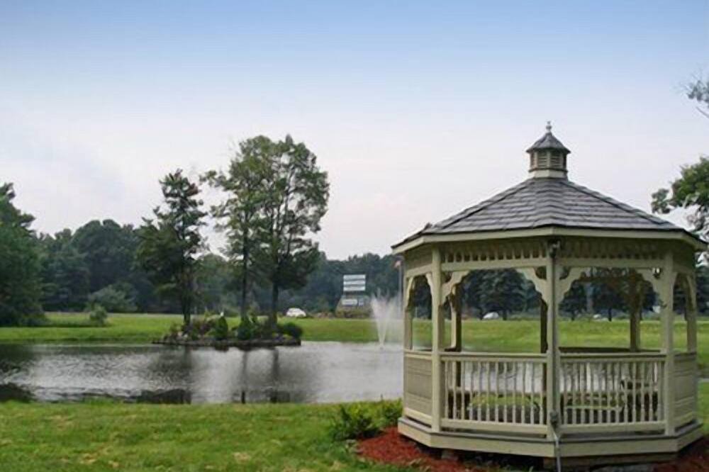 Photo of Others in Treasure Lake