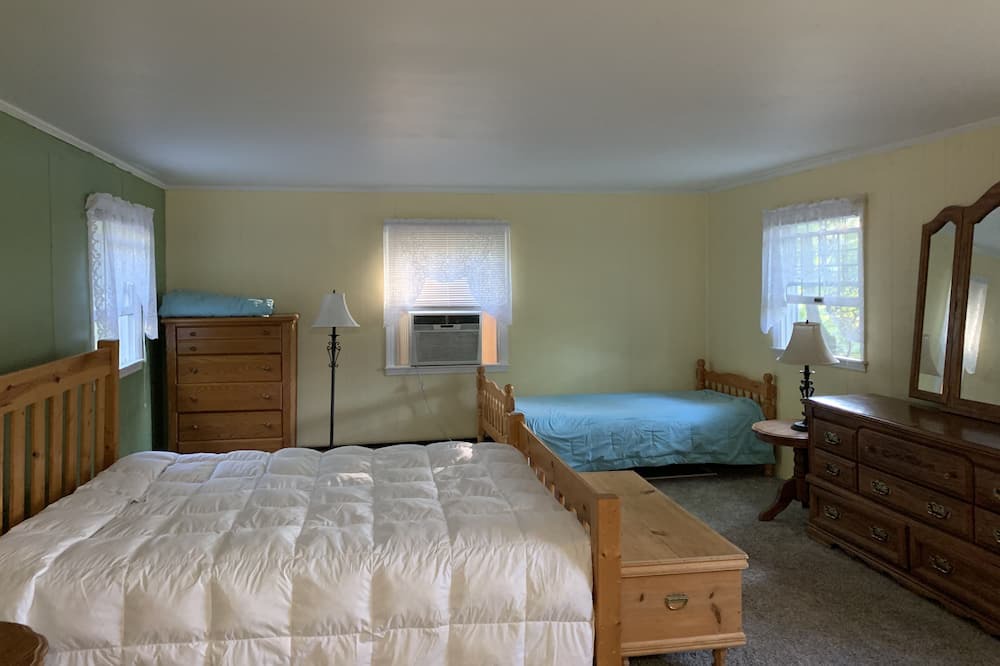 Photo of Bedroom in Diamond Point
