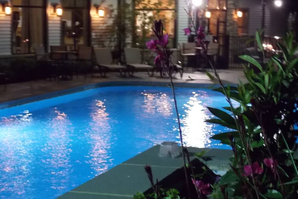 Photo of Outdoor in Clymer