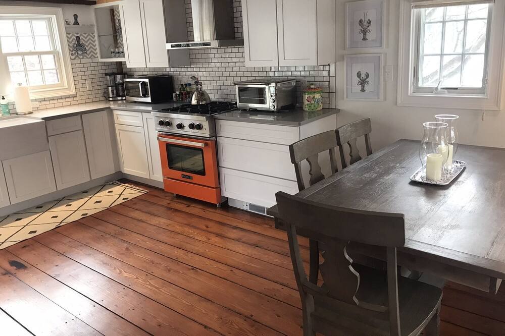 Photo of Kitchen in Cape Porpoise