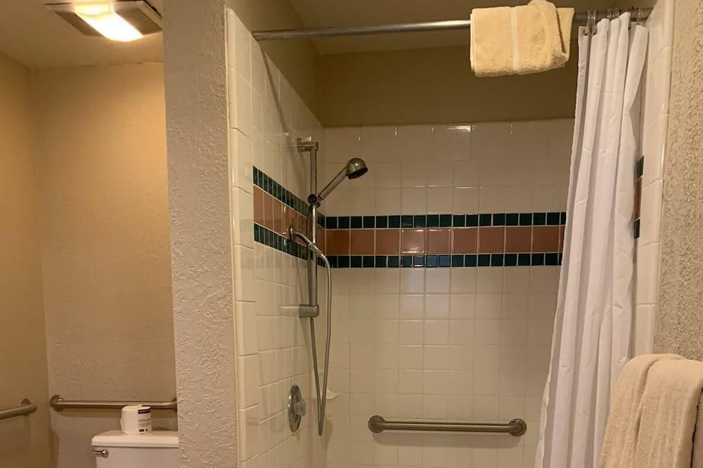 Photo of Bathroom in Loa