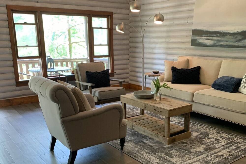 Photo of Livingroom in East Boothbay