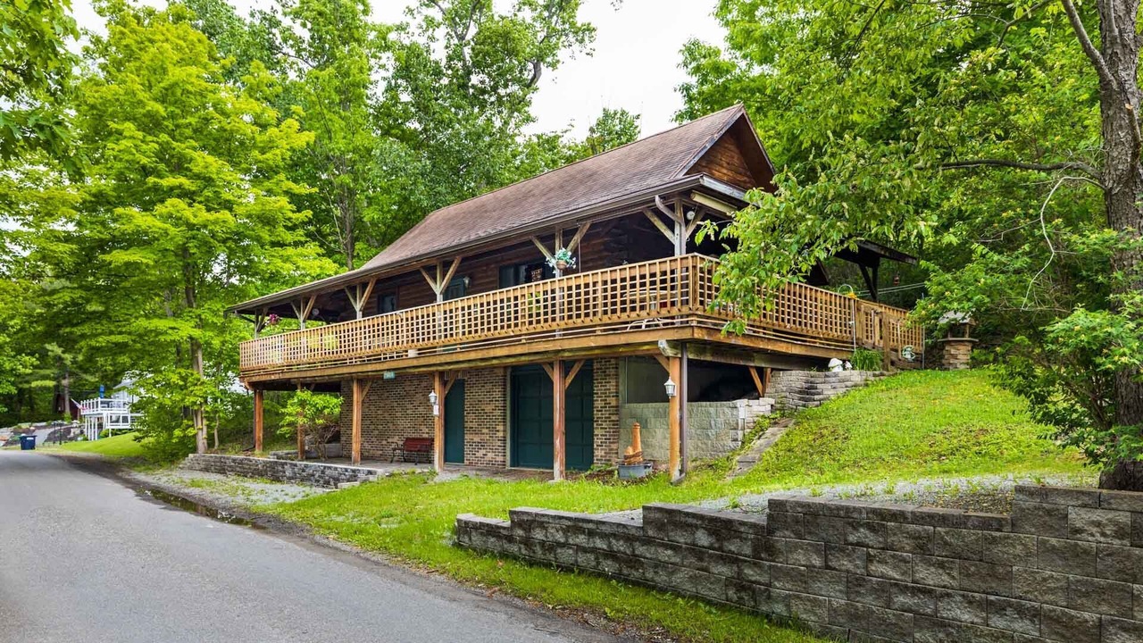 Photo of Outdoor in Cameron Mills