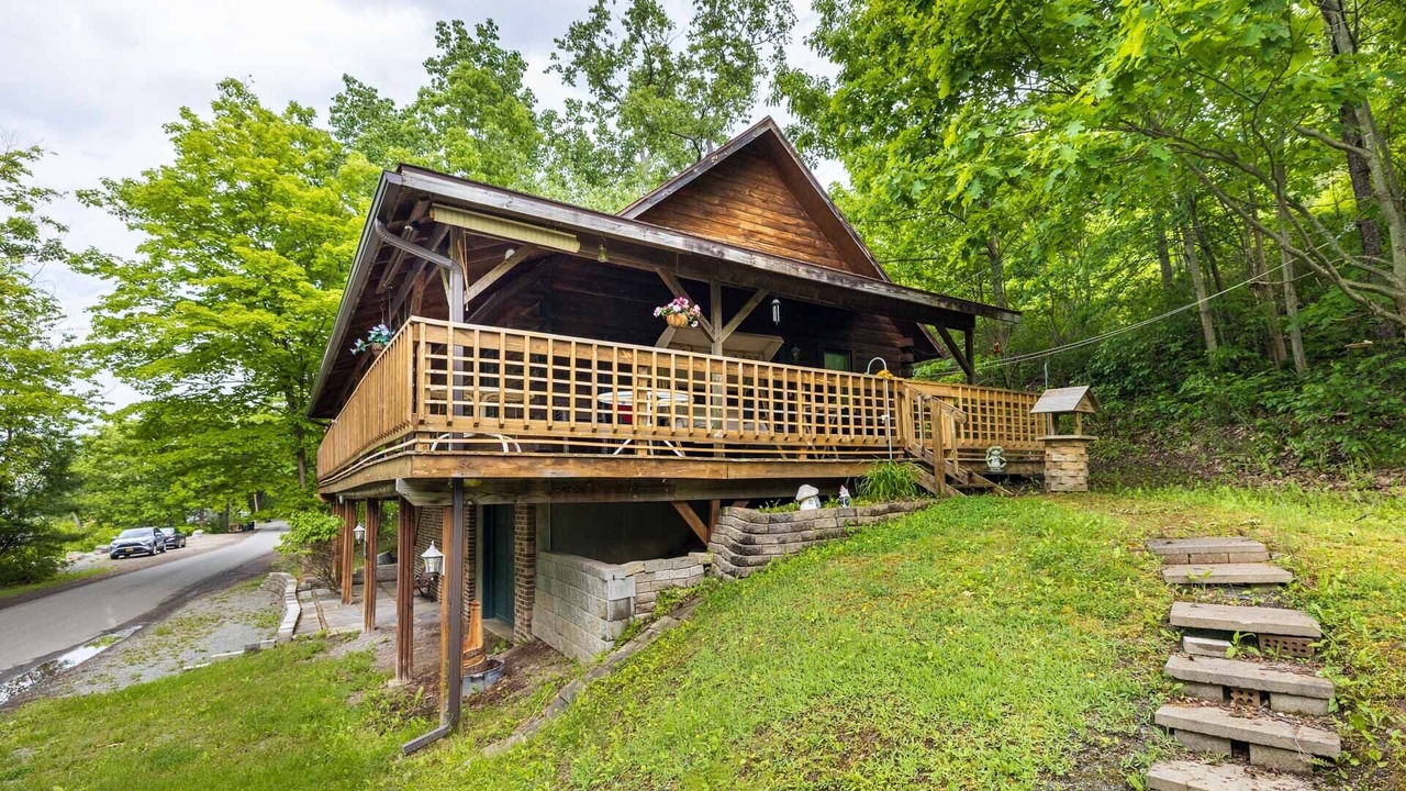 Photo of Outdoor in Cameron Mills