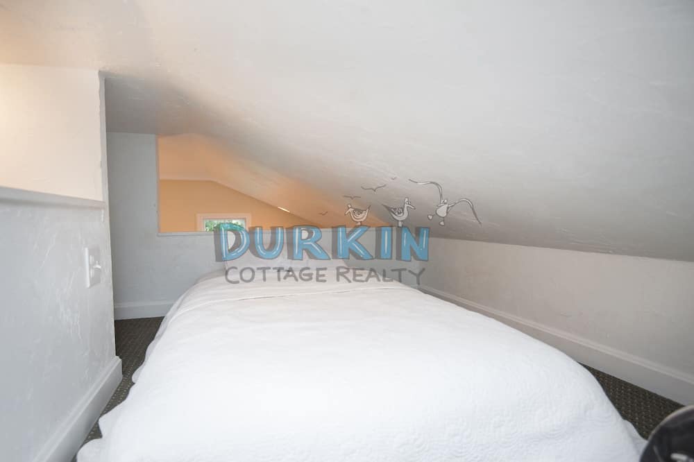 Photo of Bedroom in Narragansett