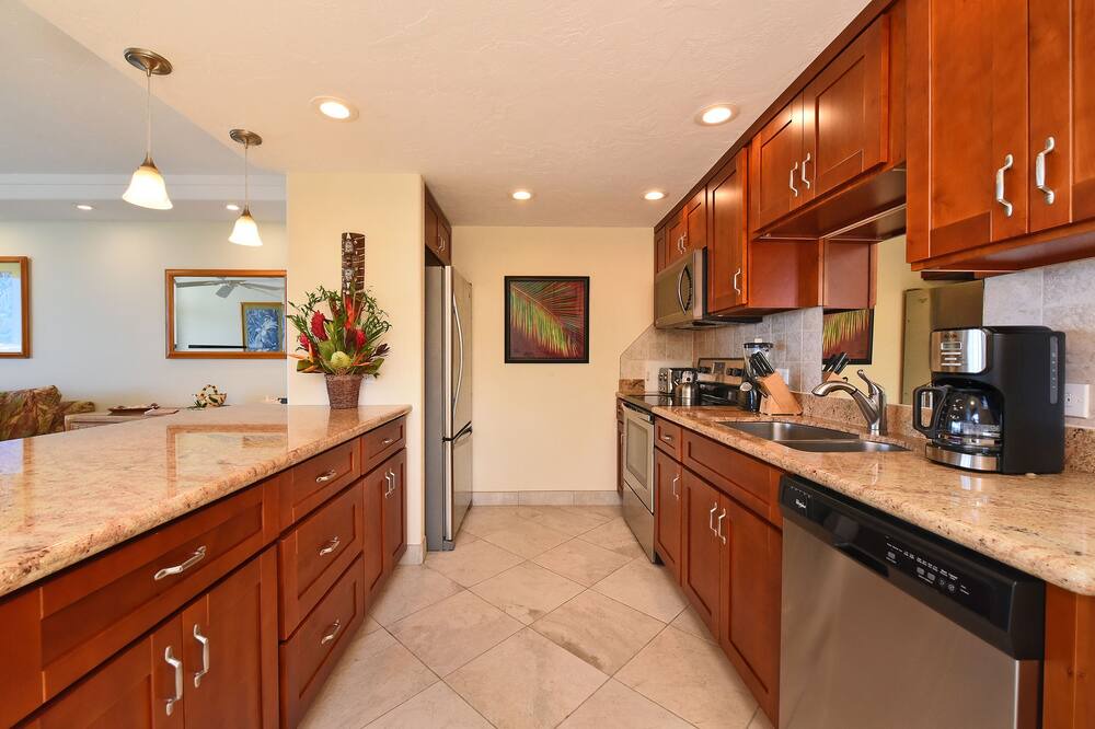 Photo of Bedroom in Kahana
