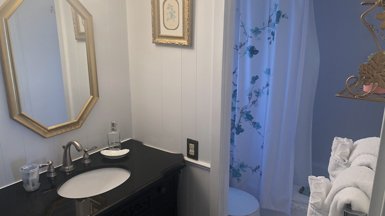 Photo of Bathroom in Boothbay Harbor