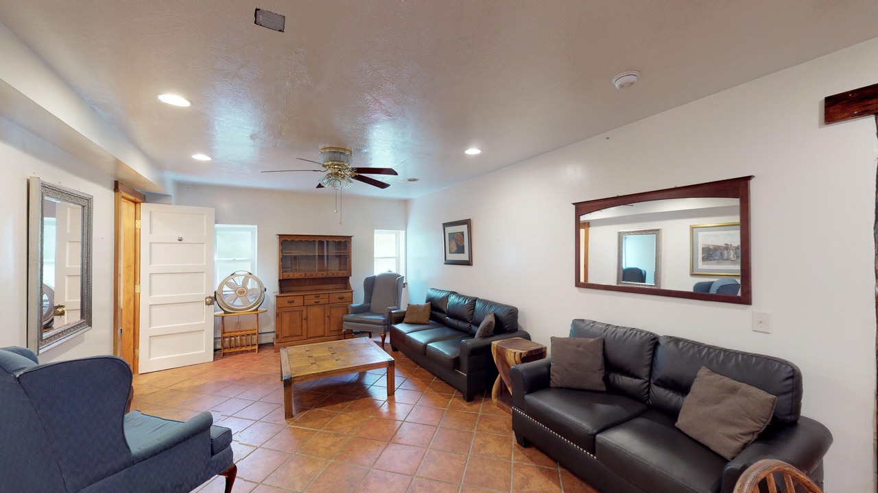 Photo of Livingroom in Ithaca