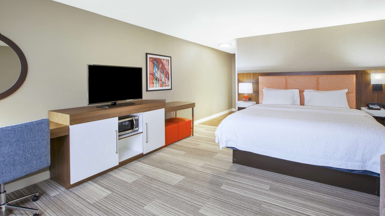 Photo of Bedroom in Oakwood Village