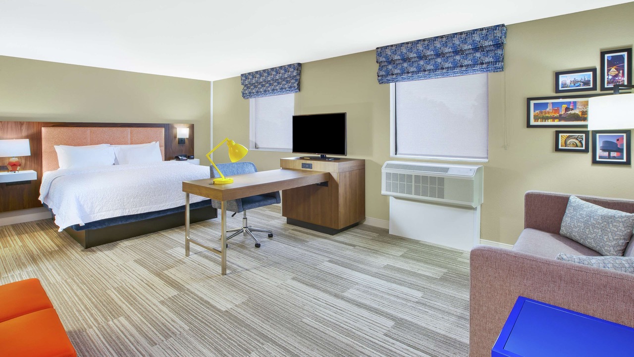 Photo of Bedroom in Oakwood Village