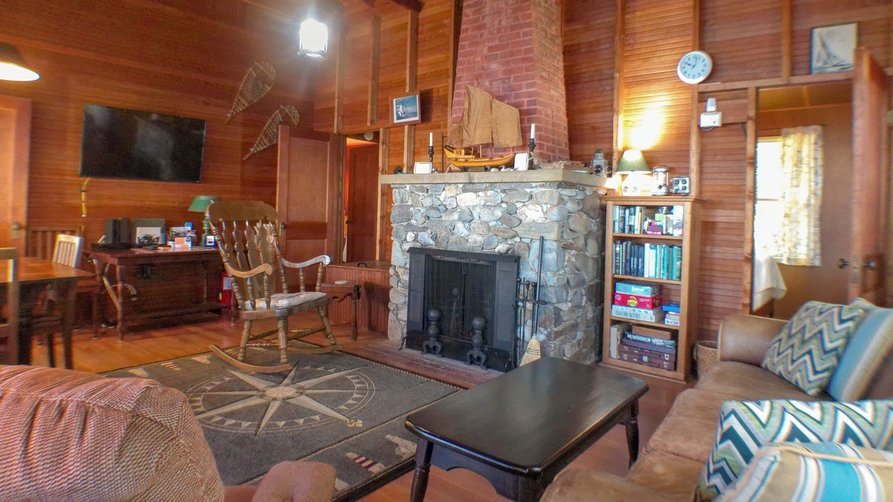 Photo of Livingroom in East Boothbay