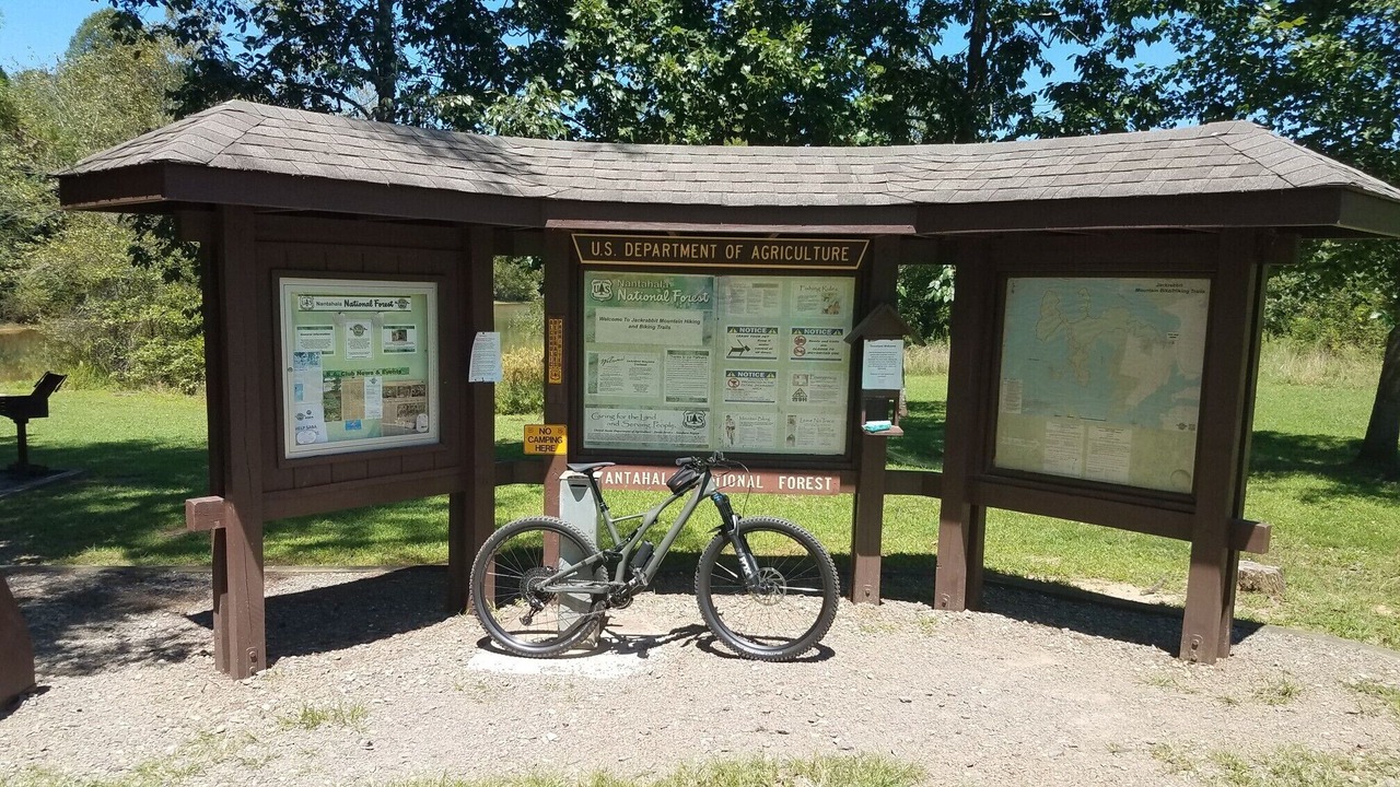 Photo of Outdoor in Hayesville