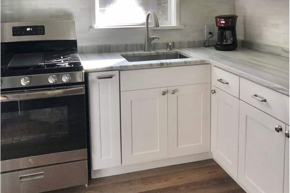 Photo of Kitchen in South Casco
