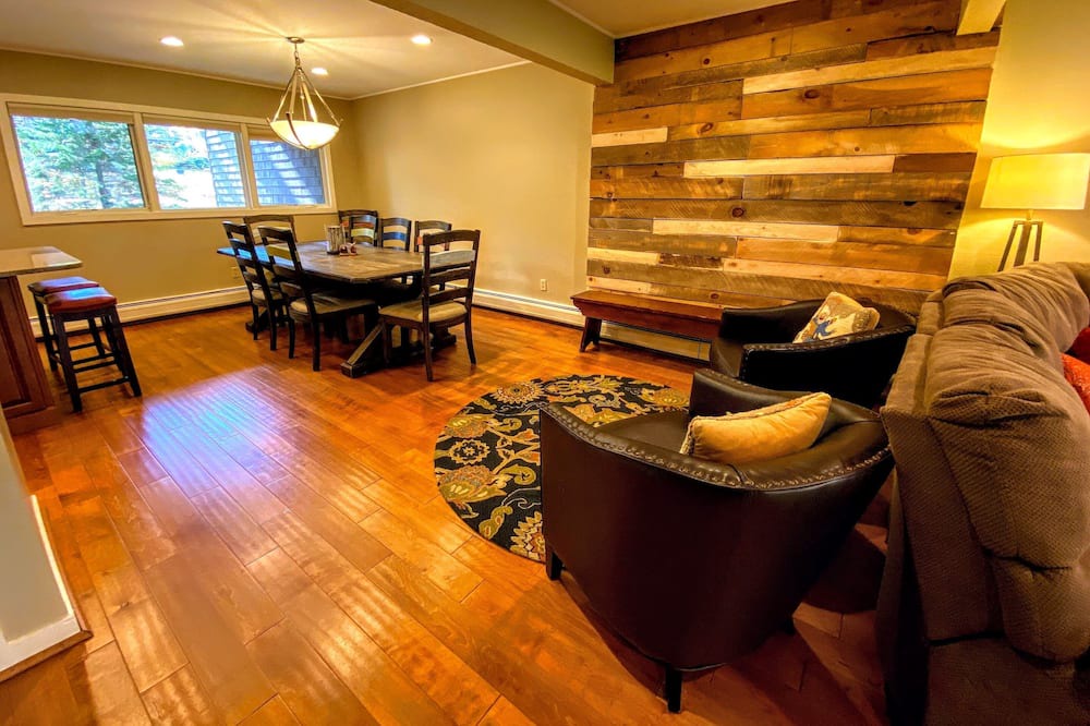 Photo of Livingroom in Bretton Woods