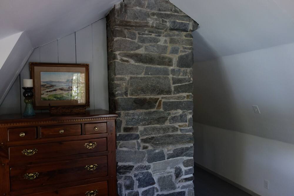 Photo of Bedroom in Wiscasset