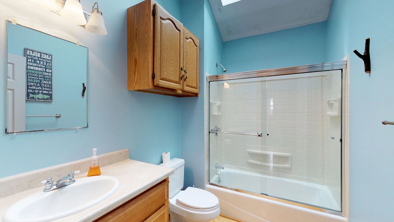 Photo of Bathroom in Beaver Cove