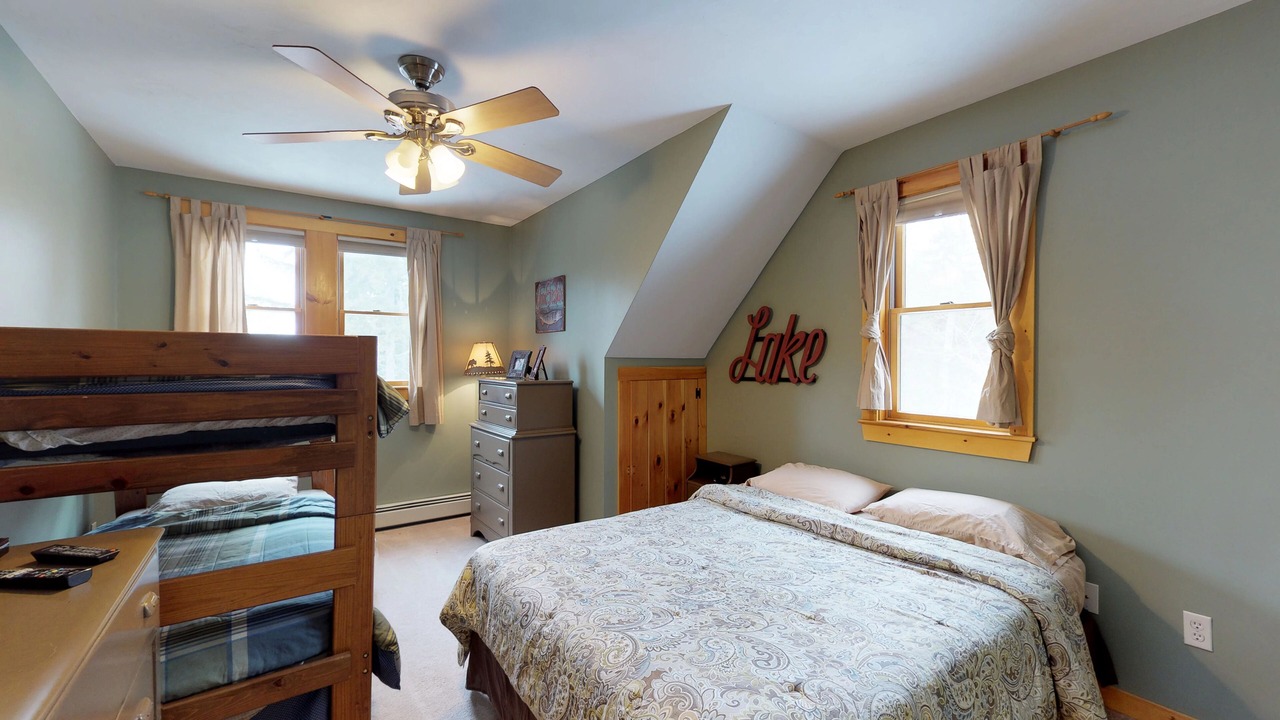 Photo of Bedroom in Beaver Cove
