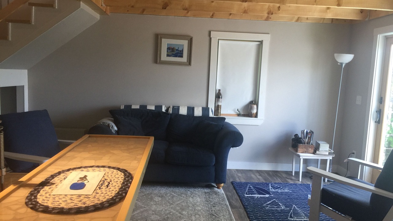 Photo of Livingroom in Friendship