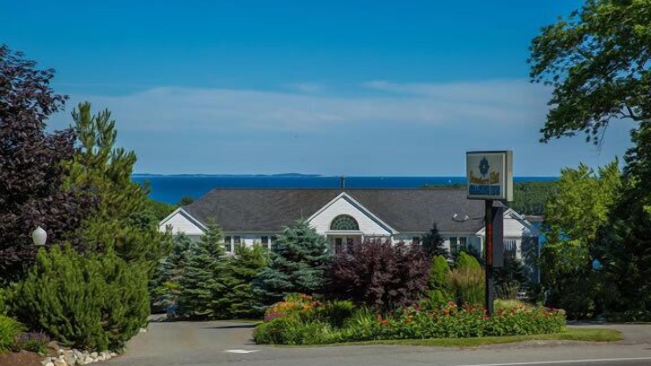 Photo of Outdoor in Glen Cove