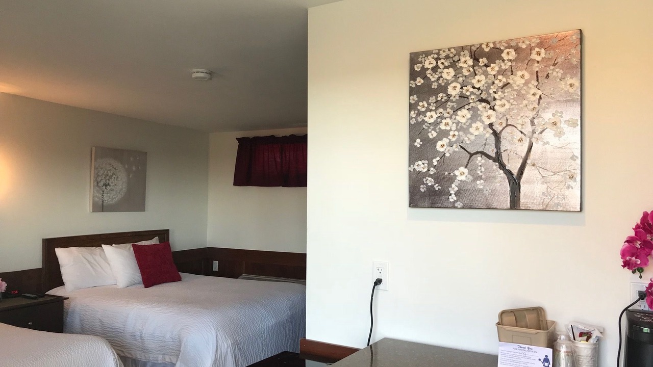 Photo of Bedroom in Ellsworth