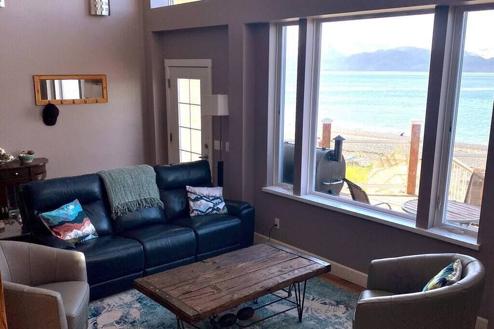 Photo of Bedroom in Homer