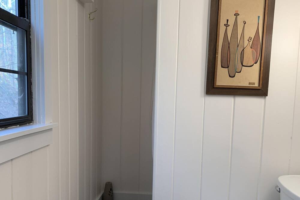 Photo of Bathroom in Boothbay Harbor